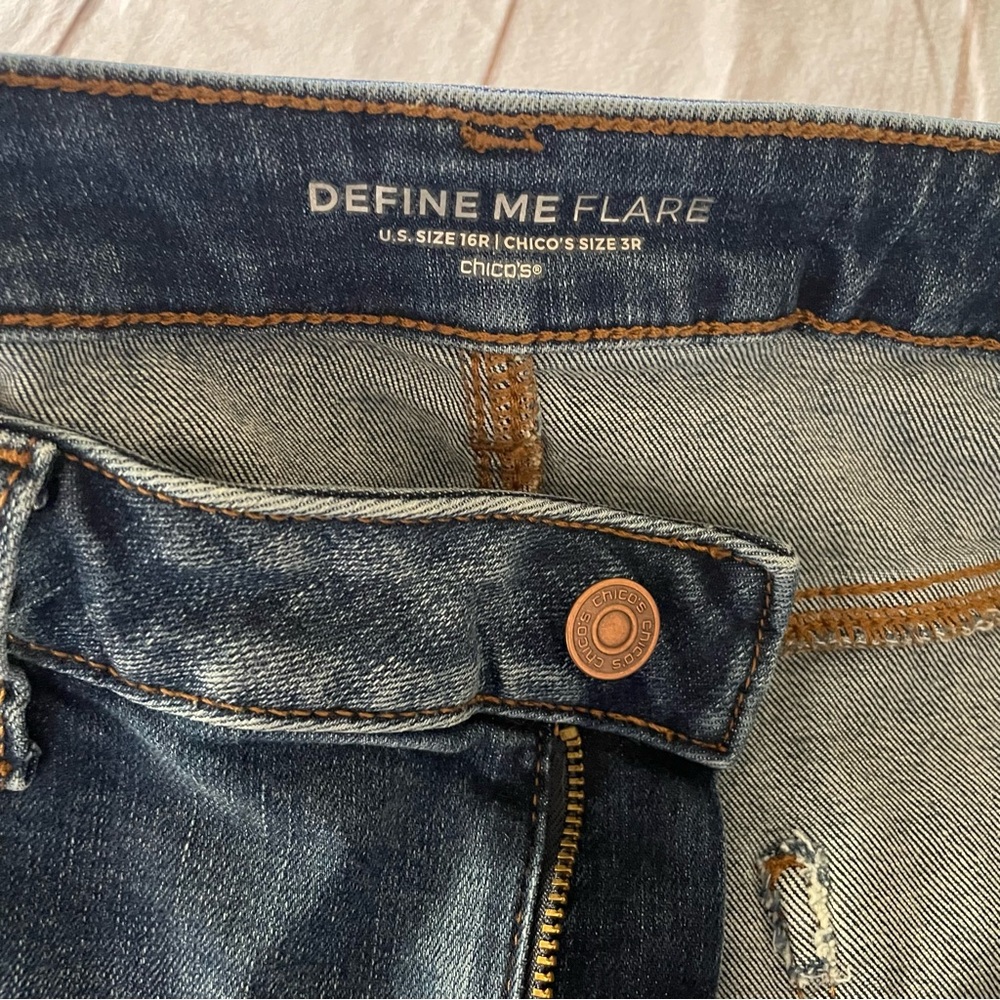 Chico's Define Me Flare Denim Jeans Women’s 16 Blue Wide Leg Cotton Boho Western - Picture 11 of 15